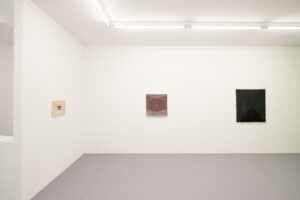 Haleh Redjaian | Transit | Ausstellungsansicht / Exhibition view Galerie kajetan Berlin | Photo: Hans Grunert